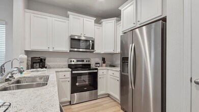 7672 Shadow Lake Dr in Panama City Beach, FL - Building Photo - Building Photo