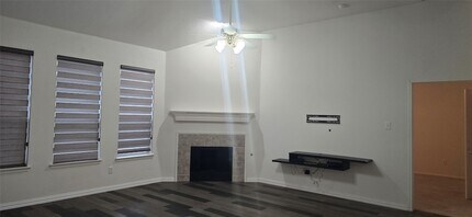 818 Green Pond Dr in Garland, TX - Building Photo - Building Photo