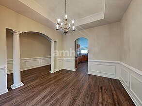 7604 Cole Ln in Atlanta, GA - Building Photo - Building Photo