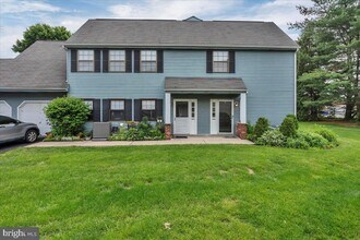 422B Willow Turn-Unit -A in Mount Laurel, NJ - Building Photo - Building Photo