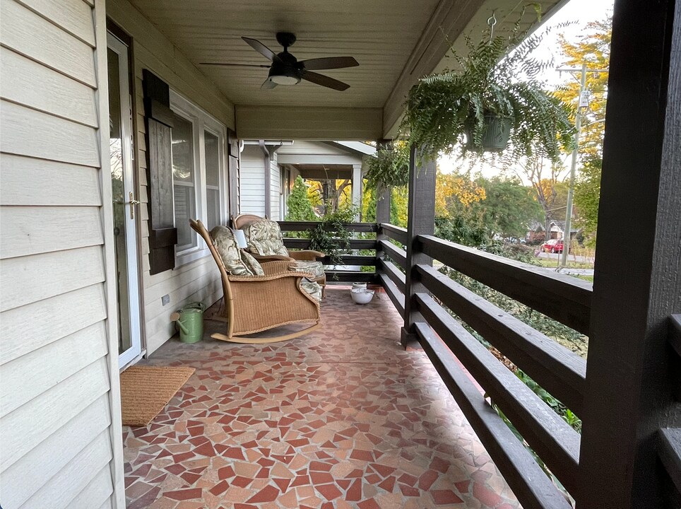 1212-C McChesney Ave, Unit B in Nashville, TN - Foto de edificio