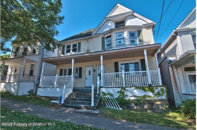 261 Dana St