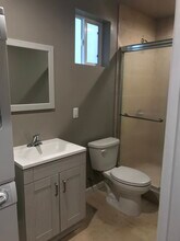 19723 Hiawatha St, Unit 1 in Chatsworth, CA - Building Photo - Building Photo