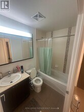 4065 Brickstone Mews in Mississauga, ON - Building Photo - Building Photo