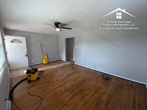 607 Crestwood Dr in Fulton, MO - Building Photo - Building Photo