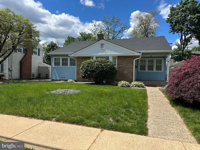 property at 60 Steiner Ave