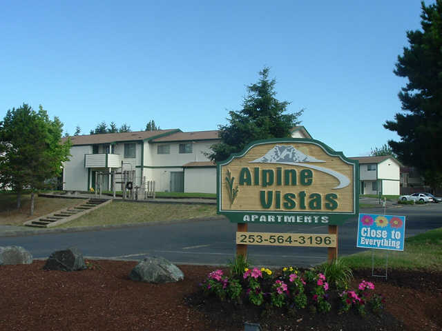 Alpine Vistas in University Place, WA - Building Photo - Building Photo
