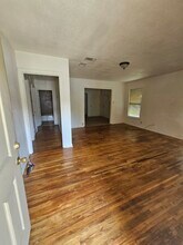 3203 Hale Ave in Fort Worth, TX - Building Photo - Building Photo