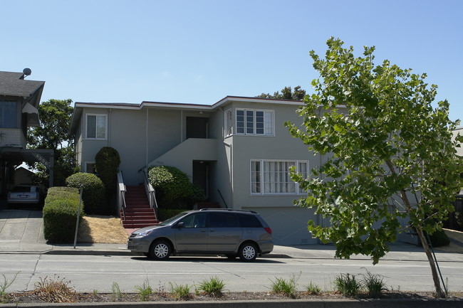 4320-4326 Park Blvd in Oakland, CA - Building Photo - Building Photo