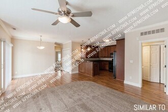 14105 Airline Ave, Unit 5 in Urbandale, IA - Foto de edificio - Building Photo