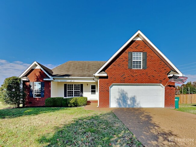 2939 Hearthside Dr in Spring Hill, TN - Building Photo - Building Photo