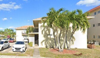 1402 S Federal Hwy in Lake Worth Beach, FL - Building Photo