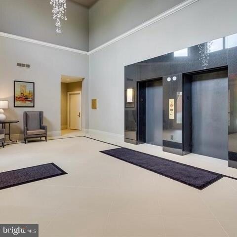 1625 International Dr, Unit 319 in McLean, VA - Foto de edificio - Building Photo