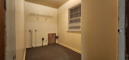 511 S Bell Ave in Lyons, KS - Building Photo - Building Photo