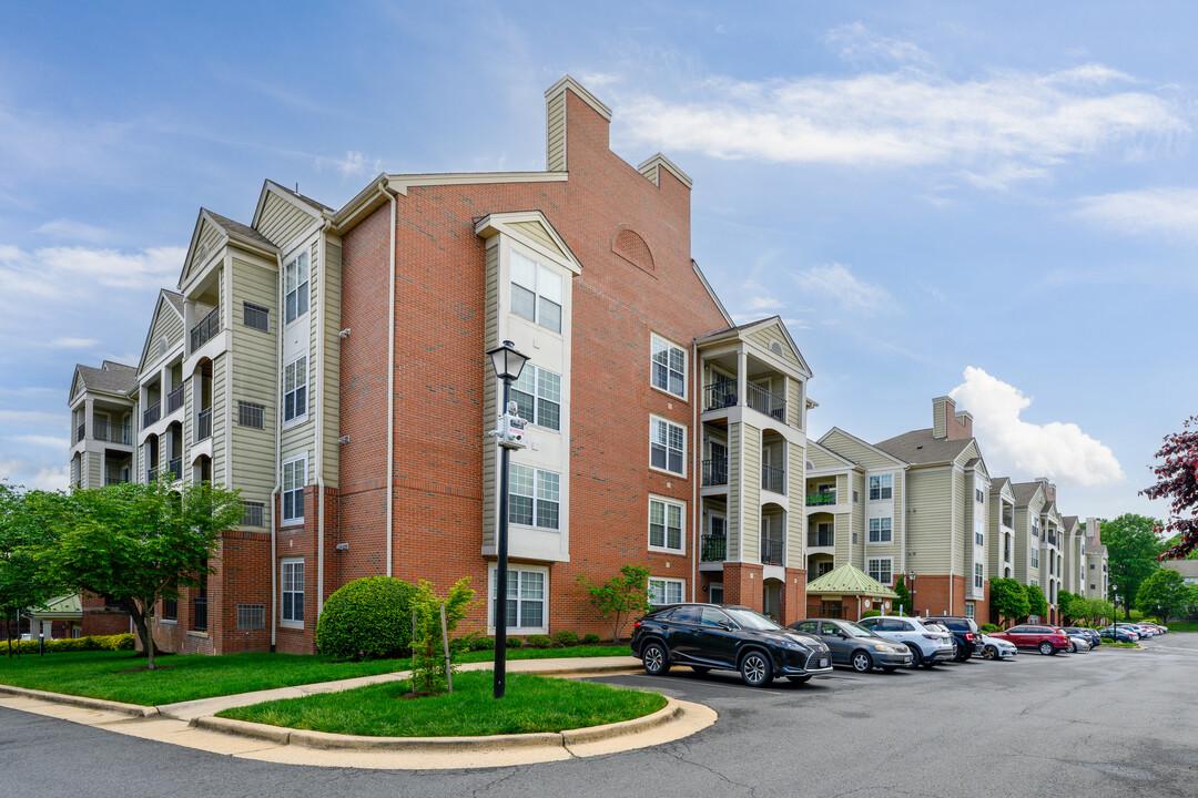 Quaker Hill Community in Alexandria, VA - Building Photo