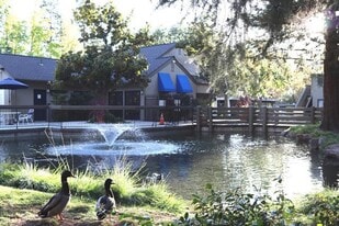 2200 La Terrace Cir in San Jose, CA - Building Photo