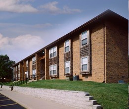 Willard Heights and Estates Apartments in Willard, MO - Building Photo - Building Photo