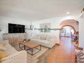 2429 E Dahlia Dr in Phoenix, AZ - Building Photo - Building Photo