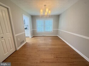 824 Appleseed Ct in Winchester, VA - Building Photo - Building Photo