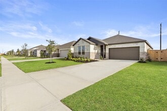 28627 Bluebonnet Grotto Dr in Hockley, TX - Building Photo - Building Photo