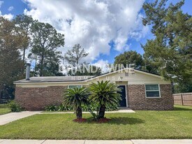 3026 Mangrove Ave in Jacksonville, FL - Building Photo