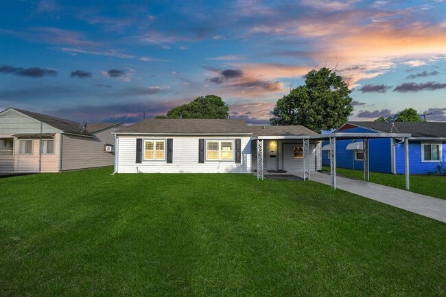 property at 2919 Elser St