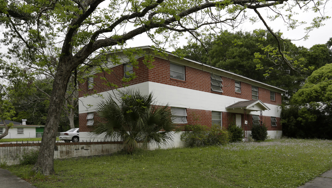 1744 Tyler St in Jacksonville, FL - Foto de edificio