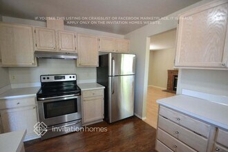 25107 23rd Ct S in Kent, WA - Building Photo - Building Photo