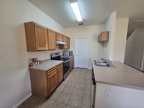 4103 St Charles Bay in San Antonio, TX - Building Photo - Building Photo