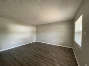 2415 Idlewild St in Lakeland, FL - Building Photo - Building Photo