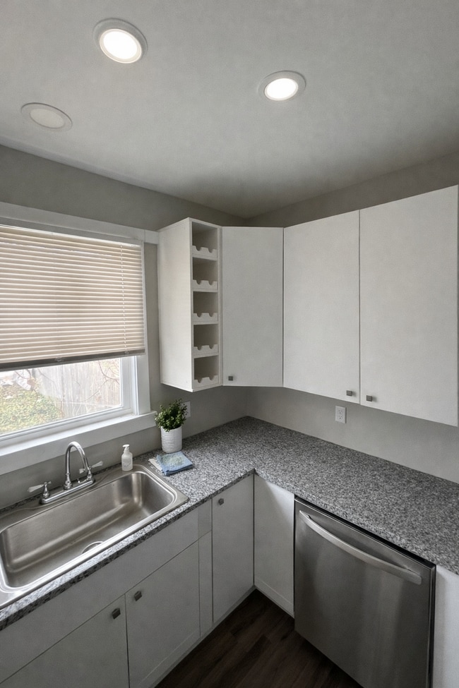 21 N Colorado Ave in Indianapolis, IN - Building Photo - Building Photo