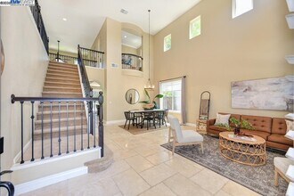1207 Villagio Dr in El Dorado Hills, CA - Building Photo - Building Photo
