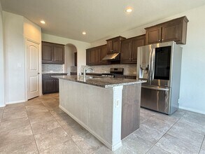 7300 La Escolara Ranch Rd in Odessa, TX - Building Photo - Building Photo