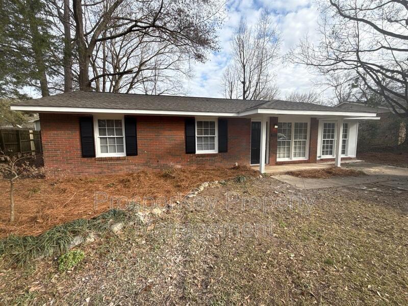 8116 Trafalgar Way in Columbus, GA - Building Photo