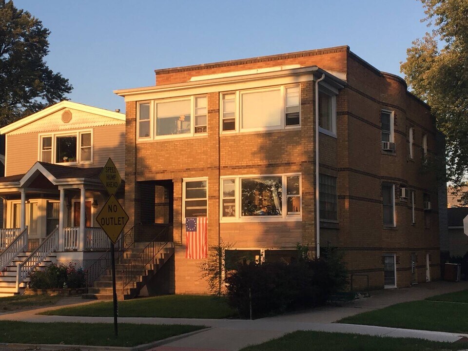3656 N Central Park Ave in Chicago, IL - Building Photo