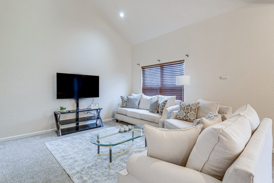 15555 E 40th Ave, Unit ID1386130P in Denver, CO - Foto de edificio