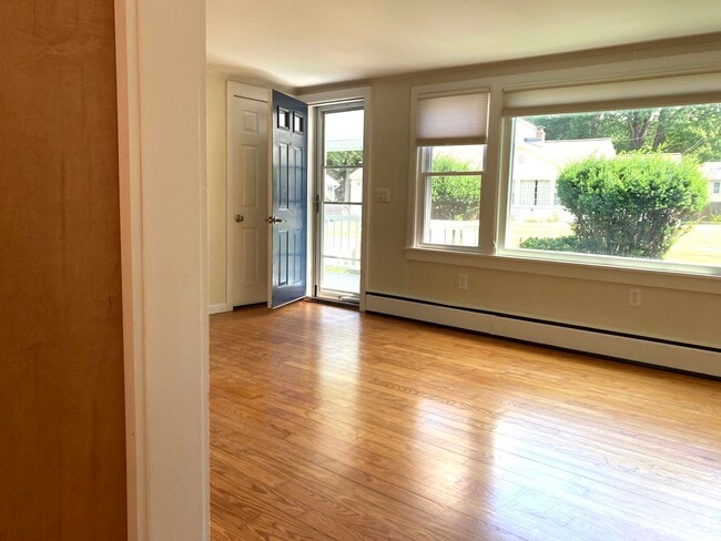 23 Richard Rd in Rye, NH - Building Photo - Building Photo