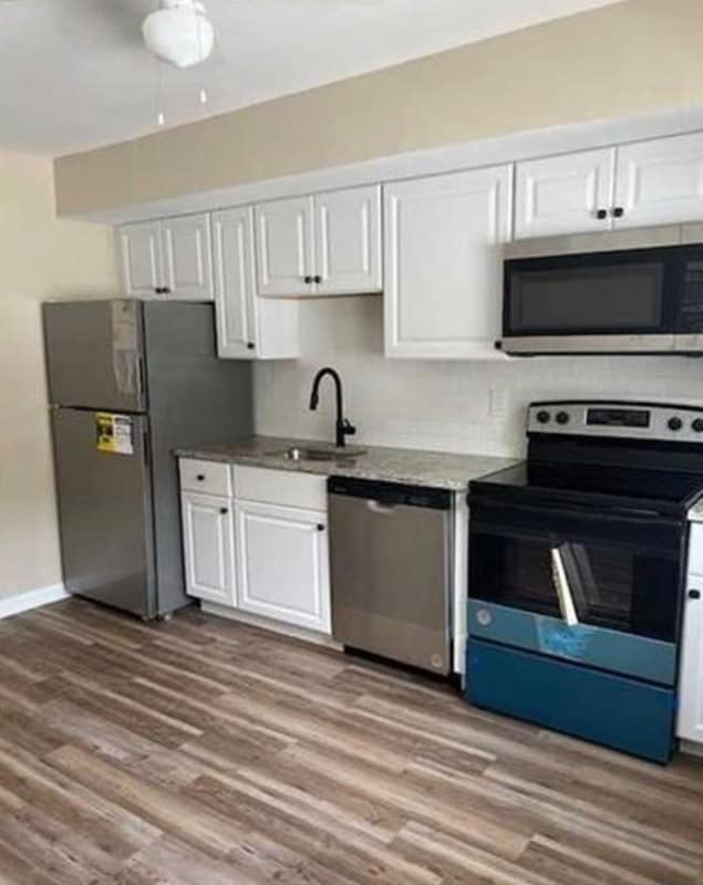 443 5th St, Unit 2 in Palisades Park, NJ - Building Photo - Building Photo