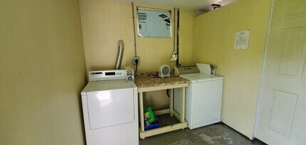 57 Quinte Vw Dr, Unit D in Quinte West, ON - Building Photo - Building Photo
