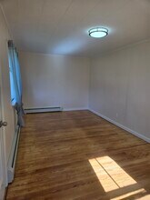 7 Myrtle St in Waterville, ME - Building Photo - Building Photo