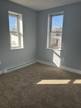 831 Kirkwood St in Wilmington, DE - Building Photo - Building Photo