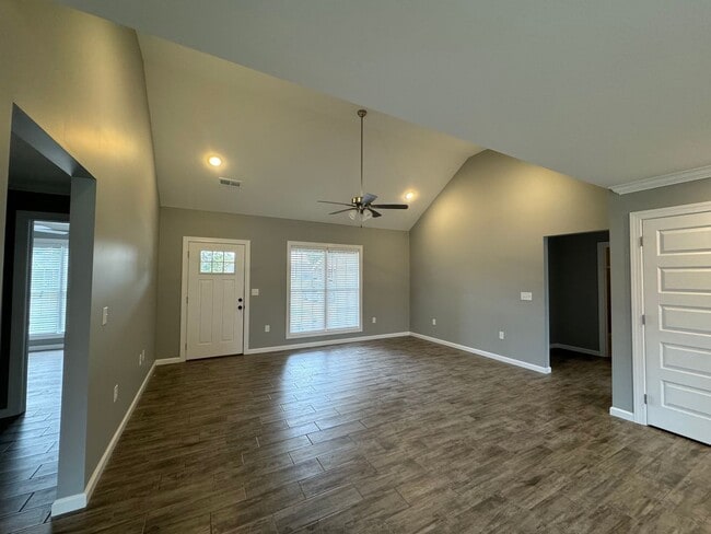 1013 Grand Ave in Muscle Shoals, AL - Building Photo - Building Photo