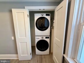 25 W State St in Doylestown, PA - Building Photo - Building Photo