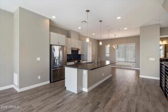 1717 E Morten Ave in Phoenix, AZ - Building Photo - Building Photo