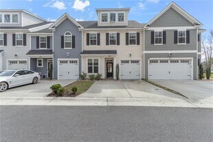 608 Rhema Rd in Virginia Beach, VA - Building Photo