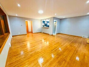 2791 N Forest Rd, Unit 0339 in Getzville, NY - Building Photo - Building Photo