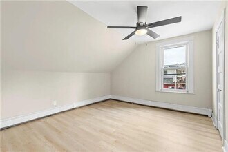 715 Elm St in Woonsocket, RI - Foto de edificio - Building Photo