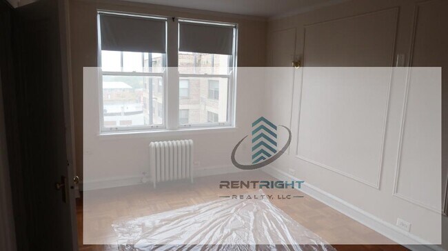 1209 W Sherwin Ave in Chicago, IL - Building Photo - Building Photo