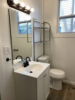 916 Salem St, Unit 0