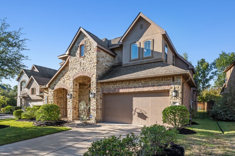 27 Fury Ranch Pl in Spring, TX - Building Photo